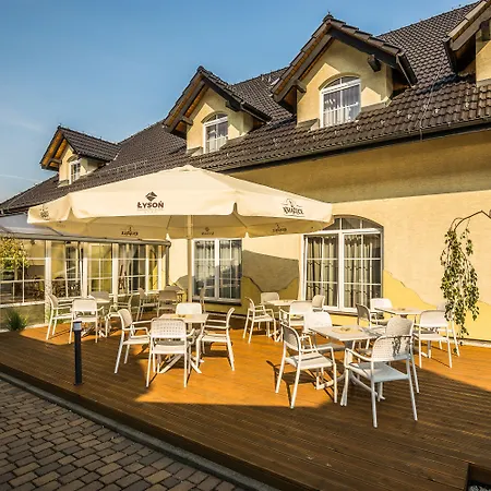 Parkhotel Lyson فندق انفاود