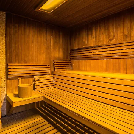 Hotel Parkhotel Lyson 4*