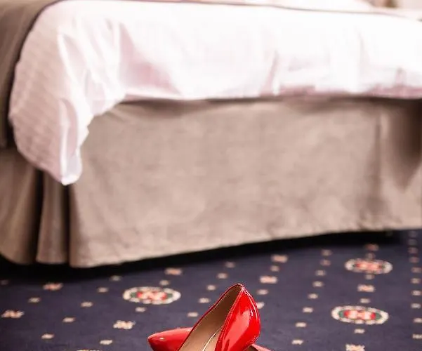 מלון Parkhotel Lyson 4*