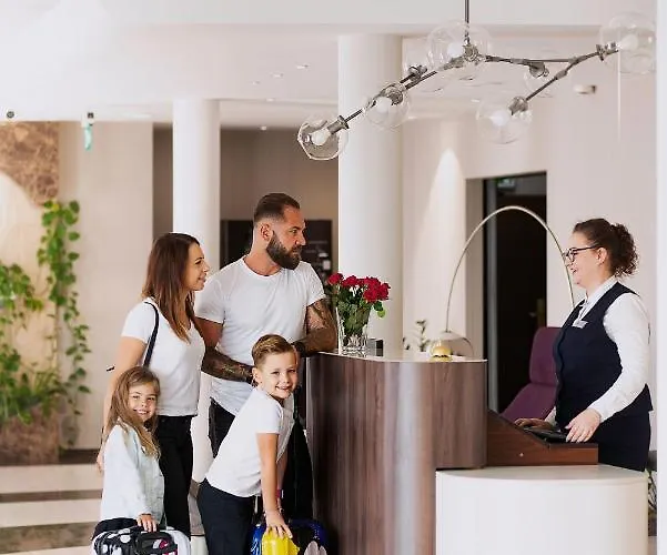 Parkhotel Lyson אינוואלד