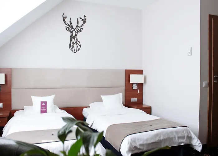 Parkhotel Lyson מלון אינוואלד