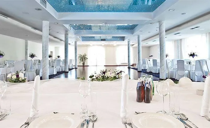 Parkhotel Lyson מלון