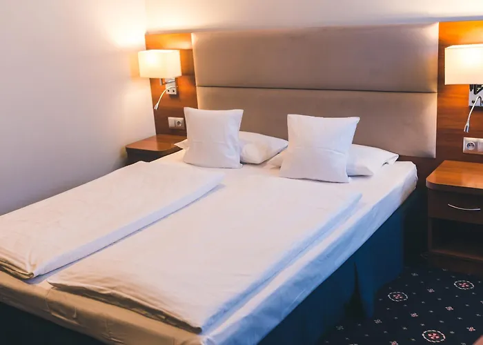 מלון Parkhotel Lyson אינוואלד