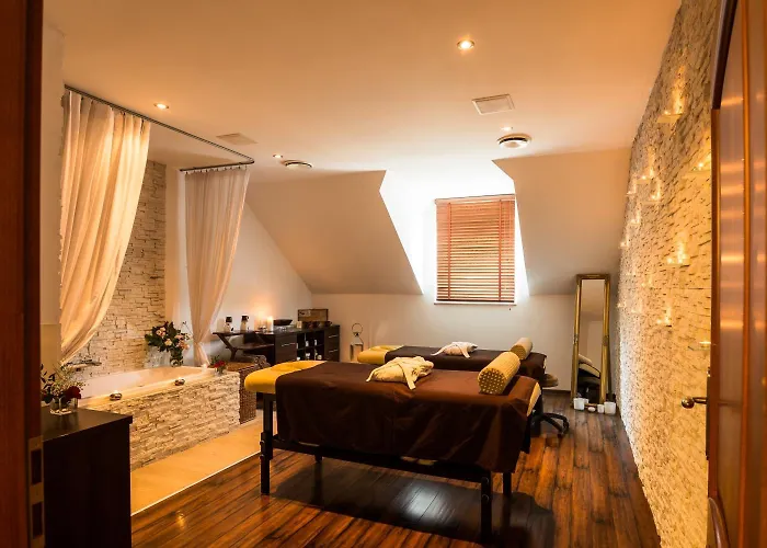 Parkhotel Lyson מלון אינוואלד