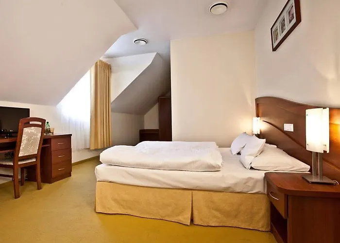 Parkhotel Lyson 4* אינוואלד