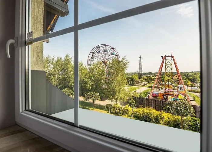 Parkhotel Lyson מלון